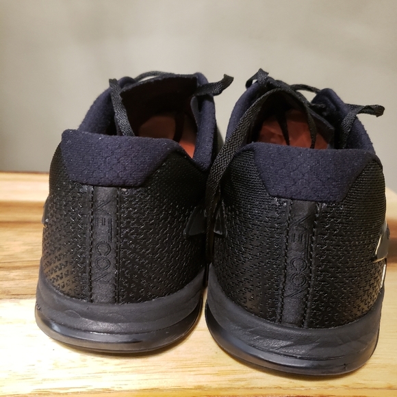 Nike Metcon 4 Triple Black Cross Training Gym Shoes size 9 - Picture 7 of 11